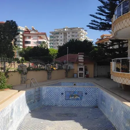 Ayhomes Apartmán Alanya